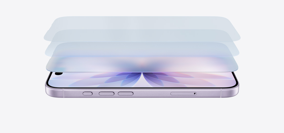 iPhone 17 in de kleur Lavendel, liggend met lange kant voor in beeld en lagen erboven die Ceramic Shield 2 voorstellen