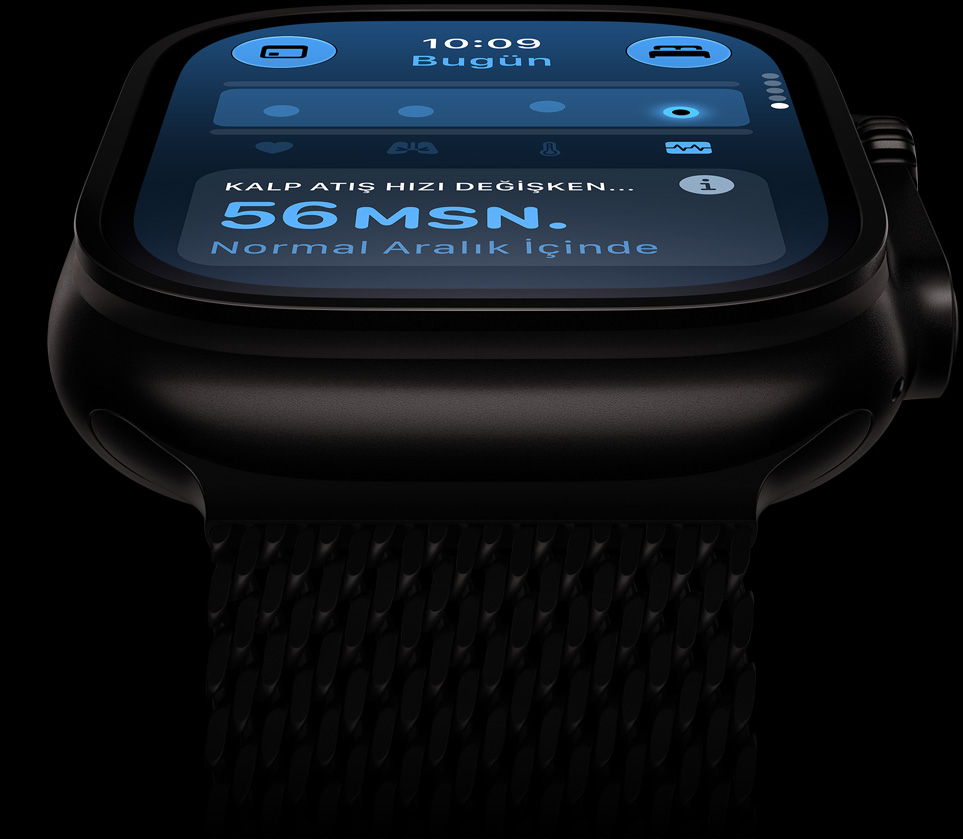 Apple Watch Ultra 4, titanyum kasa, siyah renk, normal aralık içinde ölçülen KHD, titanyum Milano Loop kayış, siyah renk