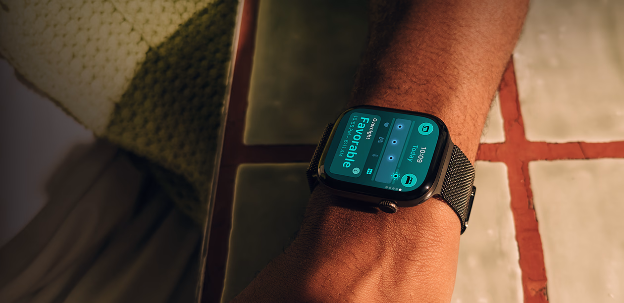 A person checking their Daytime Vitals on Apple Watch Series 12